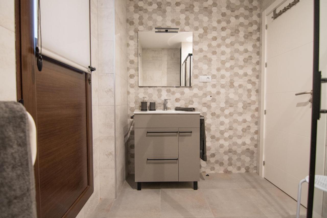 Tuguest Alhondiga Apartment Granada Dış mekan fotoğraf
